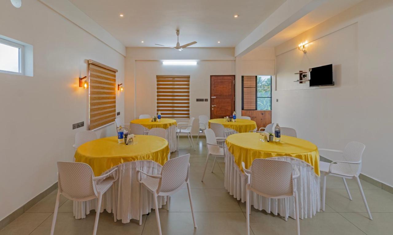 Treebo Amigos Residency Cochin Airport Hotel Kochi Екстериор снимка