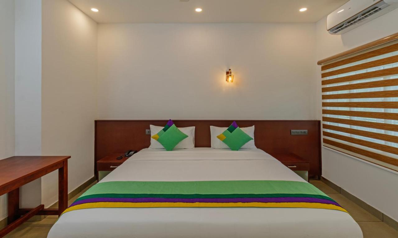 Treebo Amigos Residency Cochin Airport Hotel Kochi Екстериор снимка