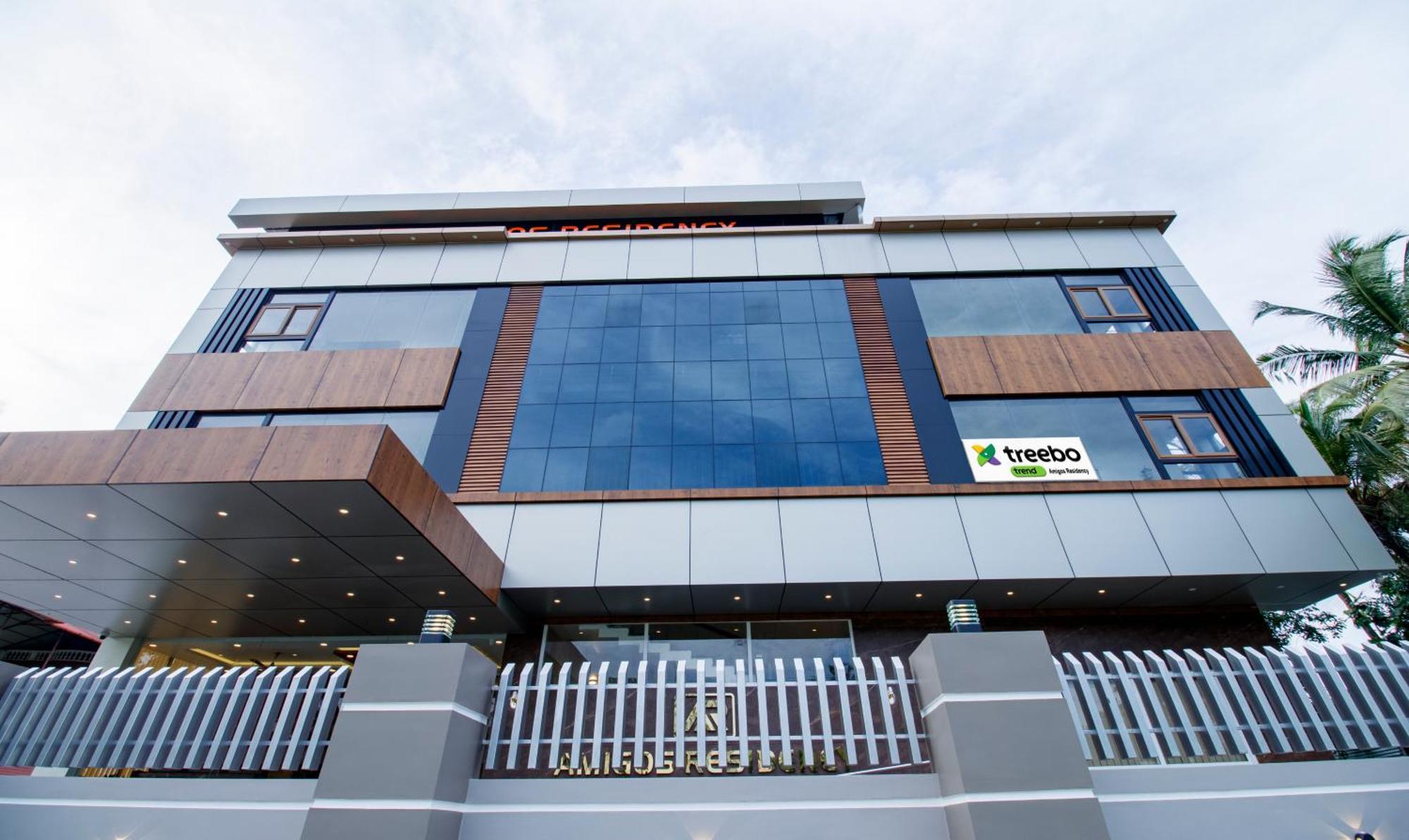 Treebo Amigos Residency Cochin Airport Hotel Kochi Екстериор снимка